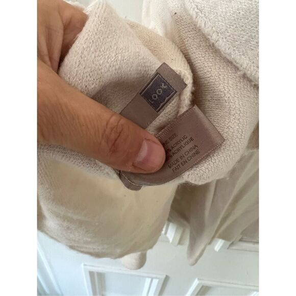 Look cream sweater vest with hood OS - Picture 4 of 4